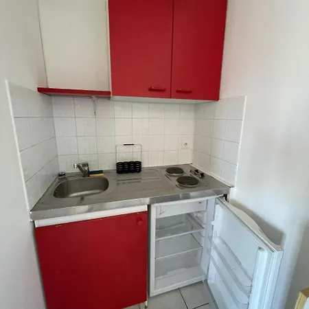 Apartment High-end, Direct Access To Vias-plage Vias
