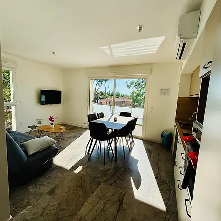 High-end, Direct Access To Beach,terrasse,parking Free Appartamento